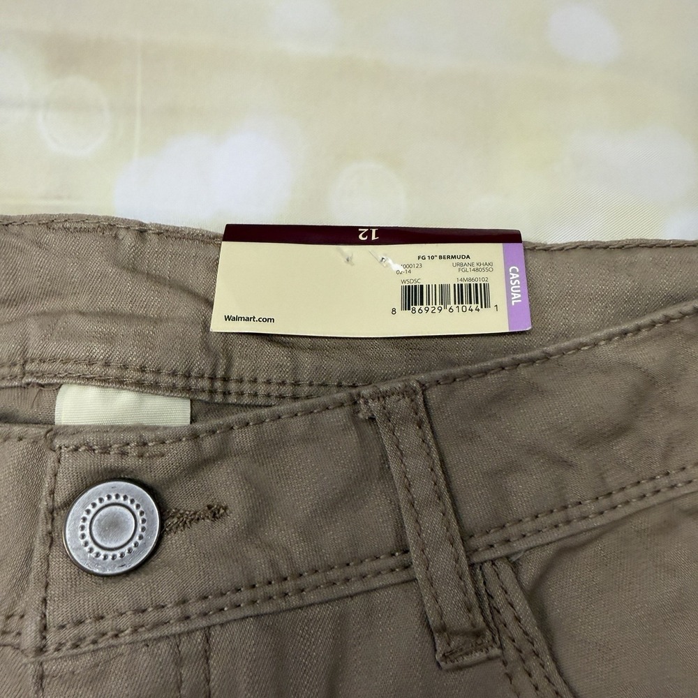 Faded Glory Khaki Shorts Size 12 10" Length Cotton Stretch Cuffed Beige Pockets - Picture 5 of 9
